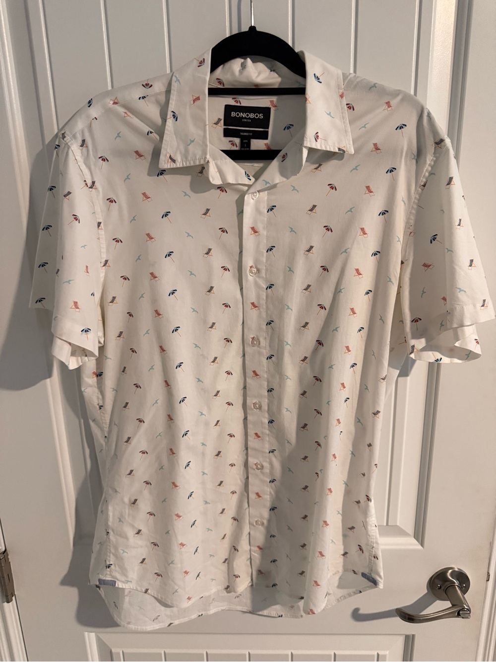 Bonobos stretch tailored fit Short-Sleeve Button-Up Shirt with beach print Large